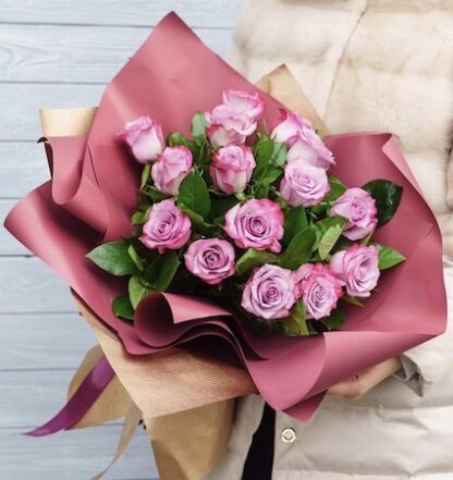 Букет из роз, Купить розы с доставкой по Москве, цветы круглосуточно, Доставка цветов, букет для учителя, букет на 1 сентября