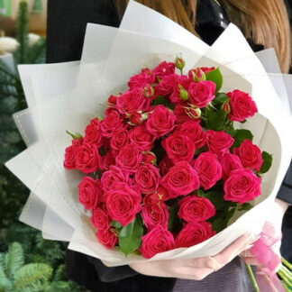 Букет из кустовых роз заказать, доставка цветов, купить букет из роз, розовые розы